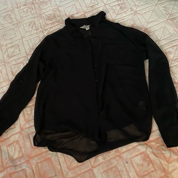 Chiffon black button down - Picture 3 of 5